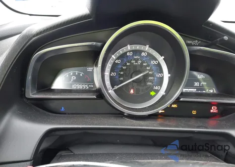 2017 Toyota Yaris Ia z USA, uszkodzony, nr VIN 3MYDLBYV1HY147211